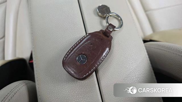 Mercedes-Benz C-Class W205 id 4983028 из Кореи 26