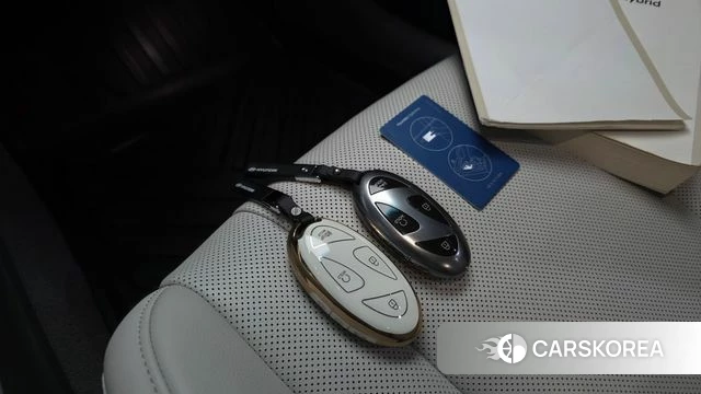 Hyundai Grandeur Hybrid (GN7) id 5021666 из Кореи 26