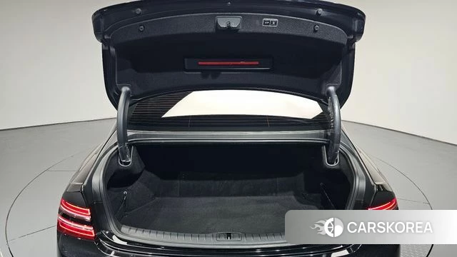 Genesis Electrified G80 (RG3) id 4958678 из Кореи 26