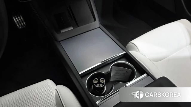 Tesla Model 3 id 5045472 из Кореи 26
