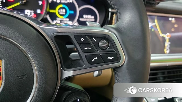 Porsche Panamera (971) id 4923924 из Кореи 26
