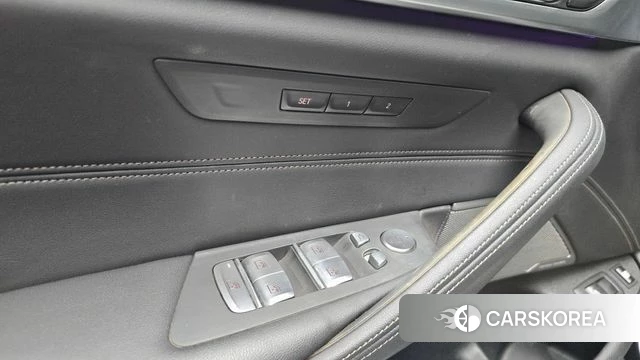 BMW 5 Series (G30) id 5023147 из Кореи 26