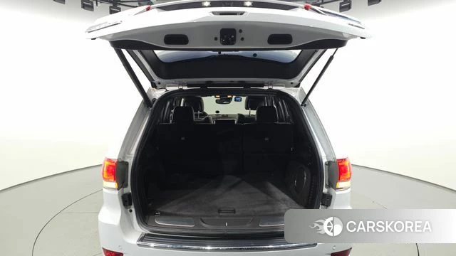 Jeep Grand Cherokee id 4988315 из Кореи 26
