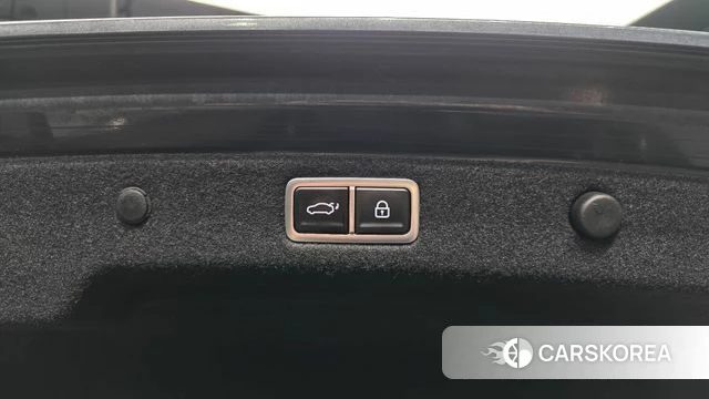 Hyundai Grandeur (GN7) id 4725906 из Кореи 26
