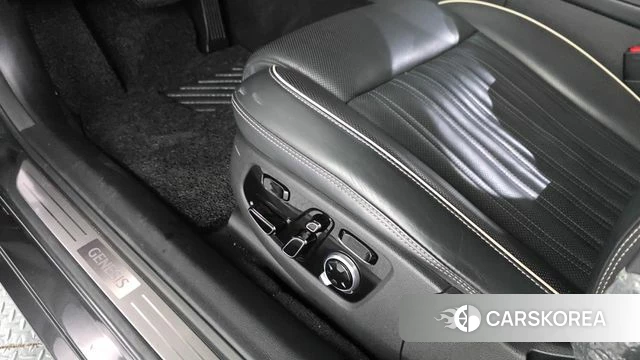 Genesis G90 id 5018411 из Кореи 26