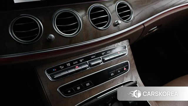 Mercedes-Benz E-Class W213 id 5047287 из Кореи 26