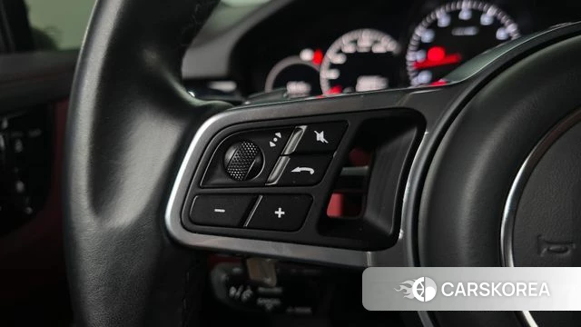Porsche Cayenne (PO536) id 4987261 из Кореи 26