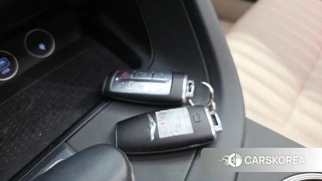 Genesis The New G70 id 4959336 из Кореи 26