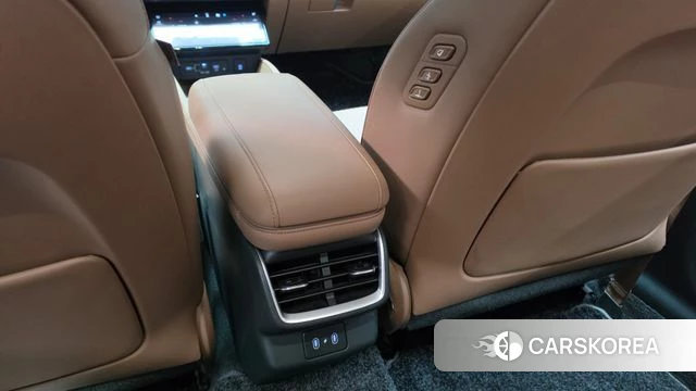 Hyundai Grandeur Hybrid (GN7) id 5033356 из Кореи 26