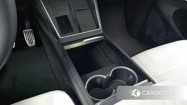 Tesla Model Y id 4928008 из Кореи 26