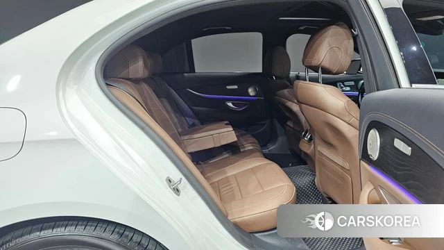 Mercedes-Benz E-Class W213 id 4986076 из Кореи 26