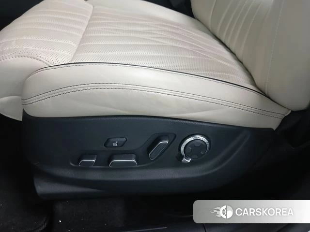 Genesis GV70 id 5027202 из Кореи 26