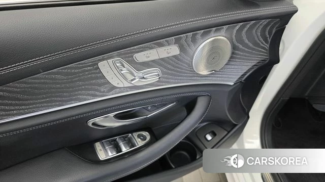 Mercedes-Benz E-Class W213 id 5059580 из Кореи 26