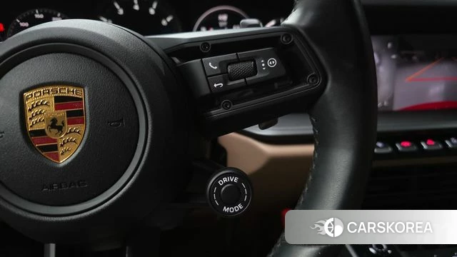 Porsche 911(992) id 4991948 из Кореи 26