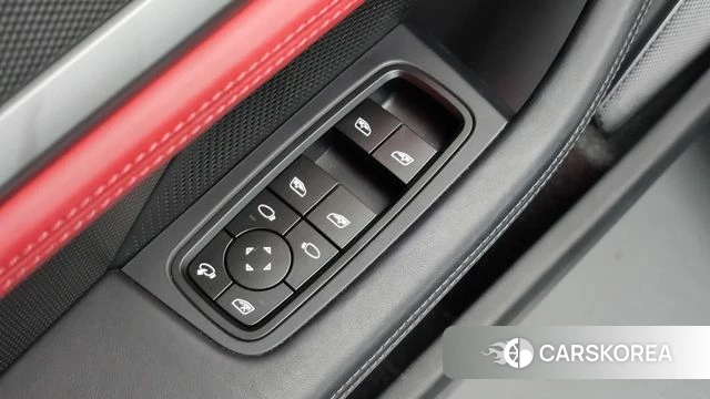Porsche Taycan id 4767557 из Кореи 26