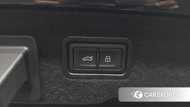 Audi A8 (D5) id 5026954 из Кореи 26