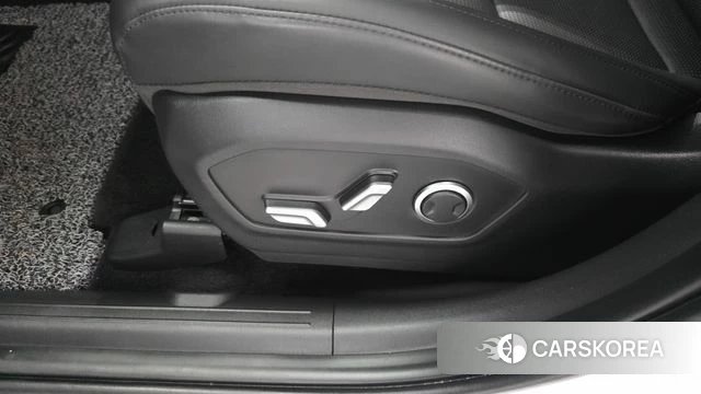 Hyundai Santa Fe (MX5) id 4729845 из Кореи 26