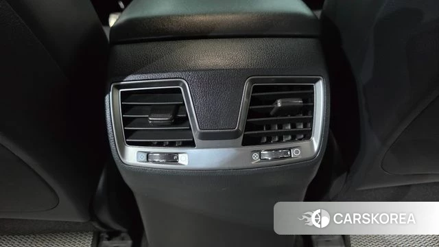 Ssangyong The New Rexton Sport id 4975709 из Кореи 26