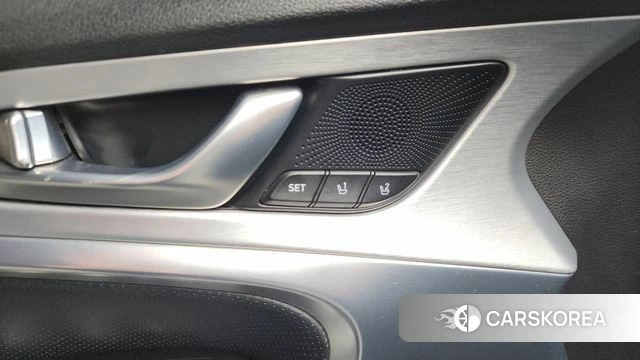 Genesis G70 id 4246147 из Кореи 26