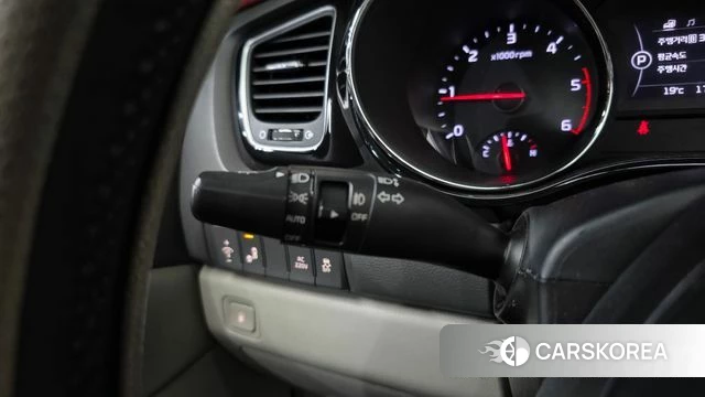 Kia All New Carnival id 5024136 из Кореи 26