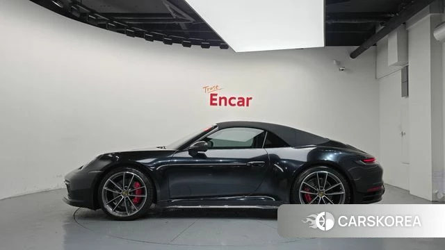 Porsche 911(992) id 5034364 из Кореи 26