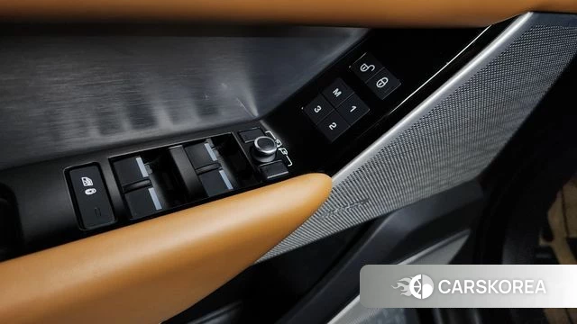 Land Rover Range Rover Velar id 4196938 из Кореи 26