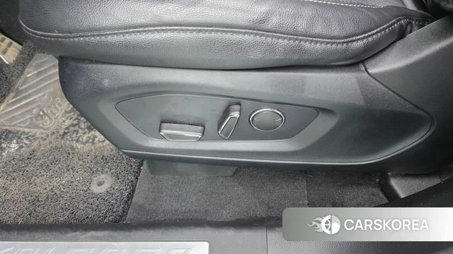 Ford Explorer 6th Generation id 5013272 из Кореи 26