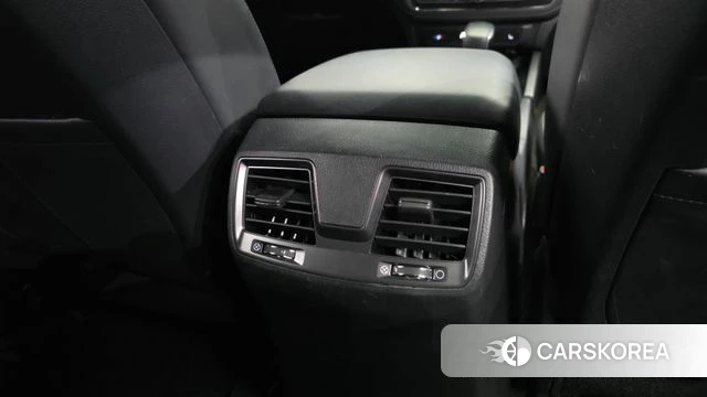 Ssangyong The New Rexton Sports Cannes id 5040278 из Кореи 26