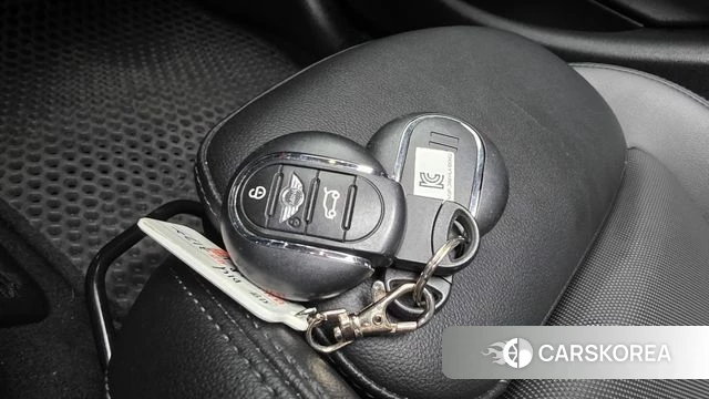 Mini Cooper id 4960421 из Кореи 26