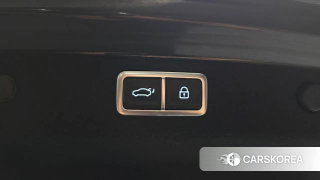 Hyundai Grandeur (GN7) id 5027260 из Кореи 26