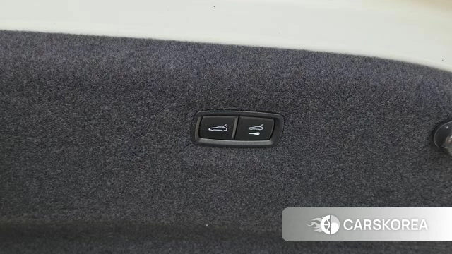 Porsche Taycan id 4966577 из Кореи 26