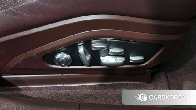 Porsche Panamera (971) id 4721372 из Кореи 26