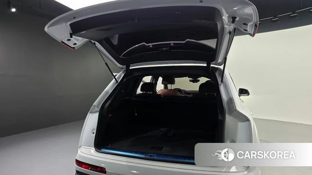Audi Q7 (4M) id 4950552 из Кореи 26