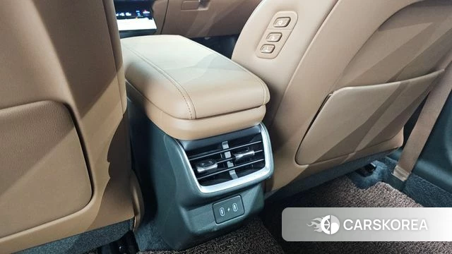 Hyundai Grandeur (GN7) id 4792617 из Кореи 26