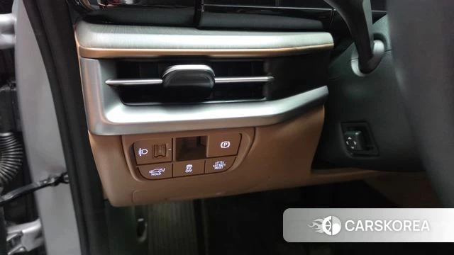 Hyundai Grandeur Hybrid (GN7) id 4980826 из Кореи 26