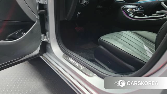 Mercedes-Benz E-Class W213 id 4959563 из Кореи 26