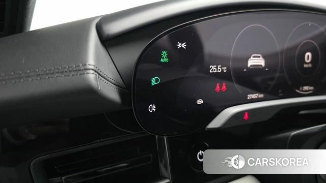 Porsche Taycan id 4982121 из Кореи 26