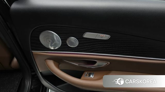 Mercedes-Benz E-Class W213 id 5018915 из Кореи 26