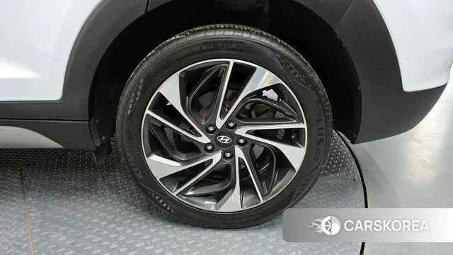 Hyundai All New Tucson id 4371864 из Кореи 26