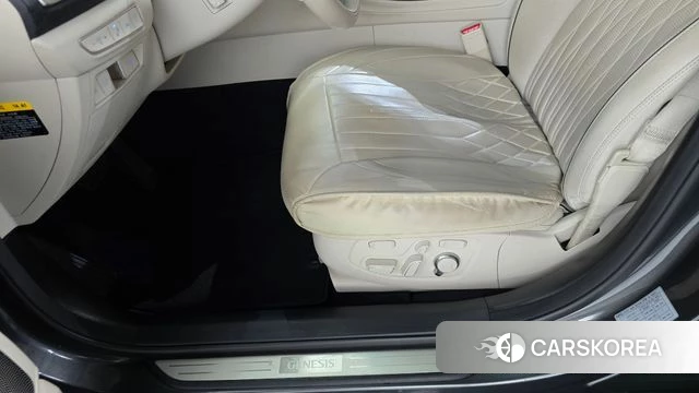 Genesis G90 id 4993279 из Кореи 26