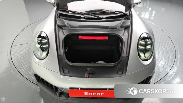 Porsche 911(992) id 4748788 из Кореи 26