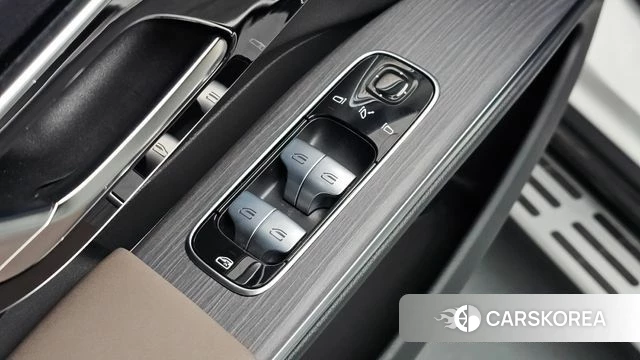 Mercedes-Benz EQS SUV X296 id 4904239 из Кореи 27