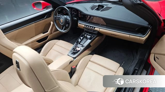 Porsche 911(992) id 5040551 из Кореи 27