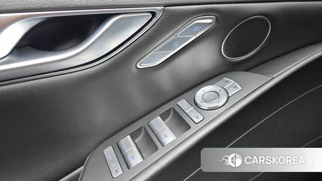 Genesis G80 (RG3) id 5027680 из Кореи 27