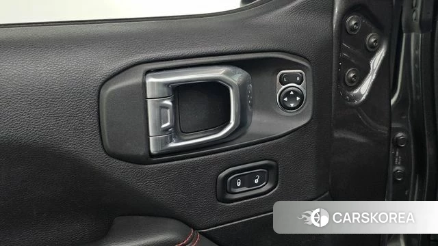 Jeep Wrangler (JL) id 4966698 из Кореи 27
