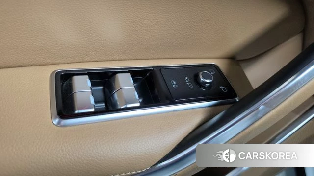 Jaguar F-PACE id 4922754 из Кореи 27