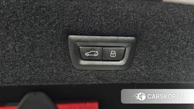 BMW 7 Series (G70) id 4964373 из Кореи 27