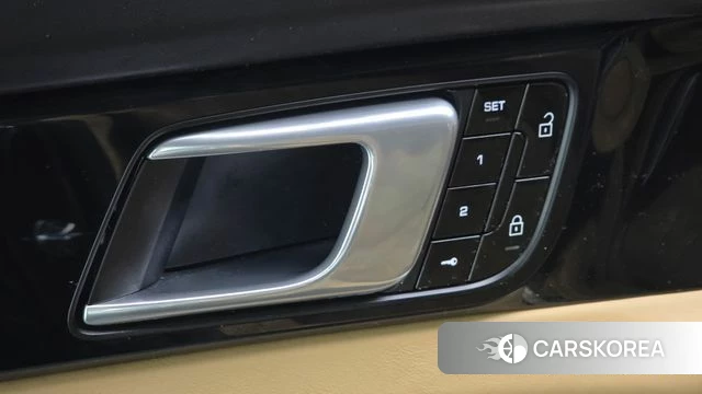 Porsche Panamera (971) id 5035188 из Кореи 27