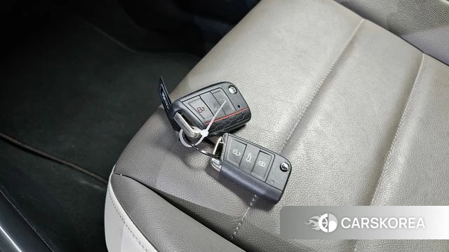 Volkswagen T-Roc id 4942721 из Кореи 27