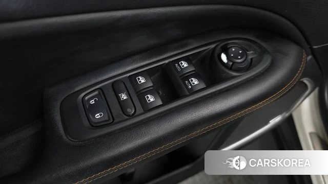 Jeep Compass 2nd Generation id 5024015 из Кореи 27
